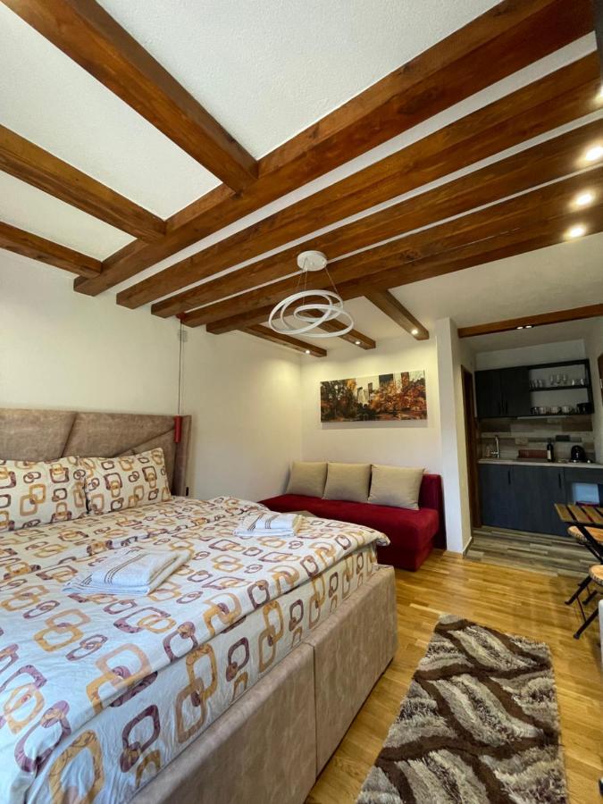 קולאסין Vila Montenegrina מראה חיצוני תמונה